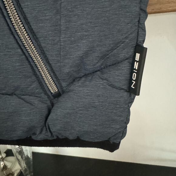 Noize Puffer Winter Jacket in a Heathered Navy - Picture 4 of 8